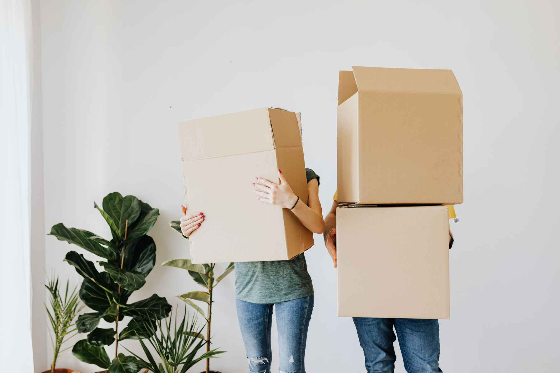 student and single item moves South Africa affordable furniture movers