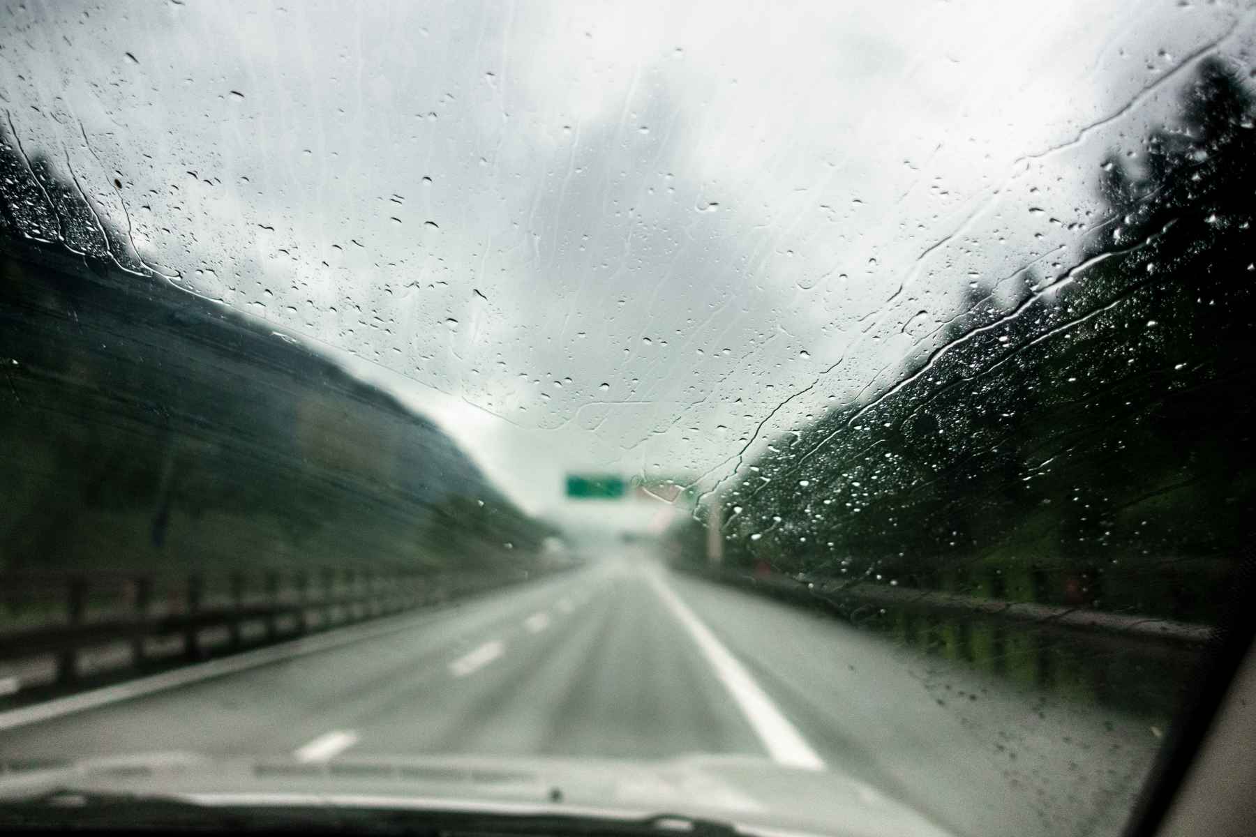 moving in bad rainy weather